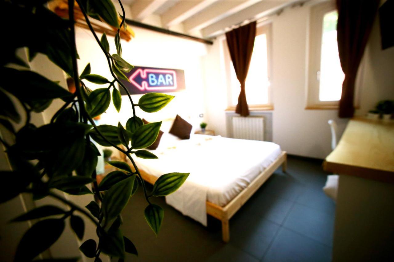 Hotel ERMì Sona Exterior foto