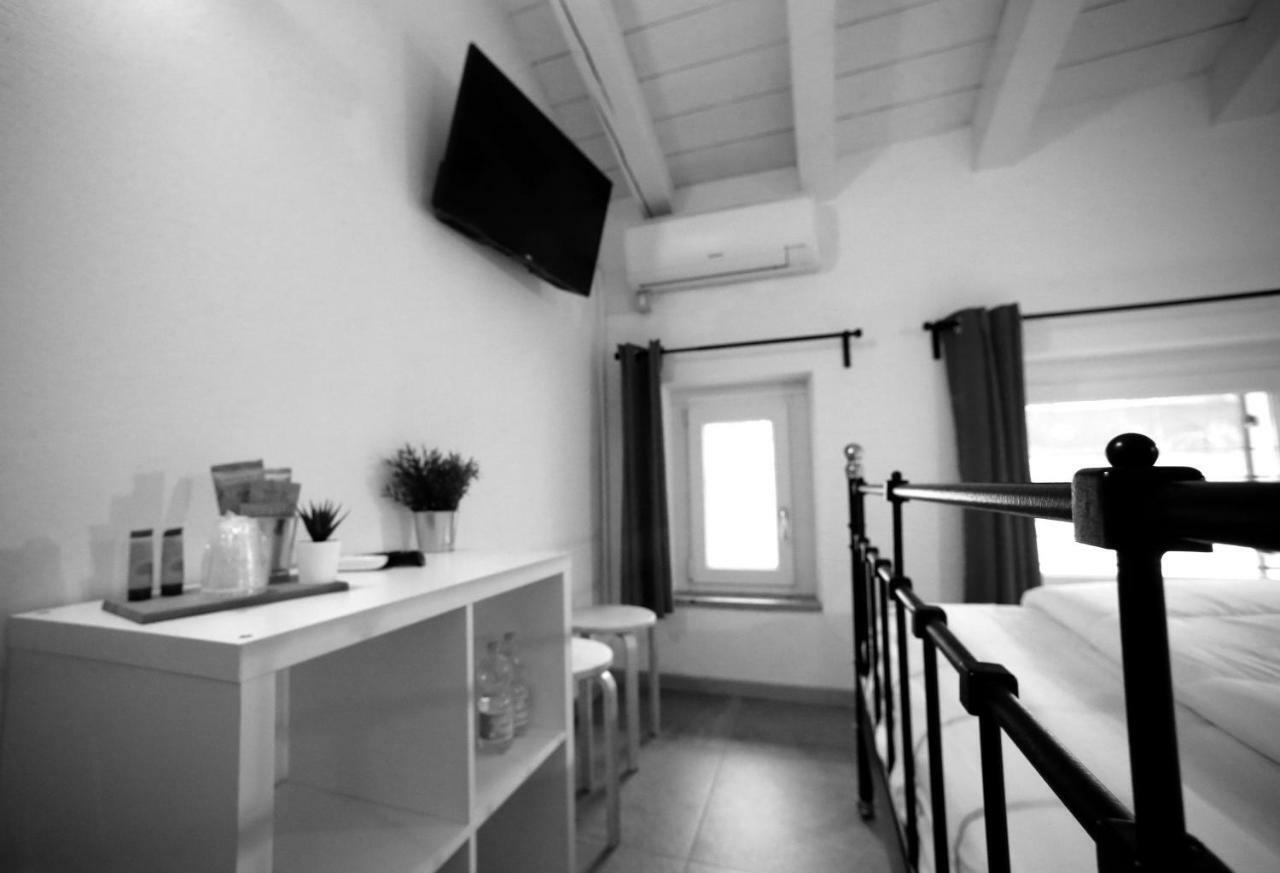 Hotel ERMì Sona Exterior foto